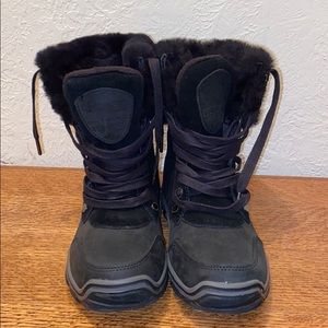 NWOB Pajar Abbie Sheepskin Lined Waterproof Boots